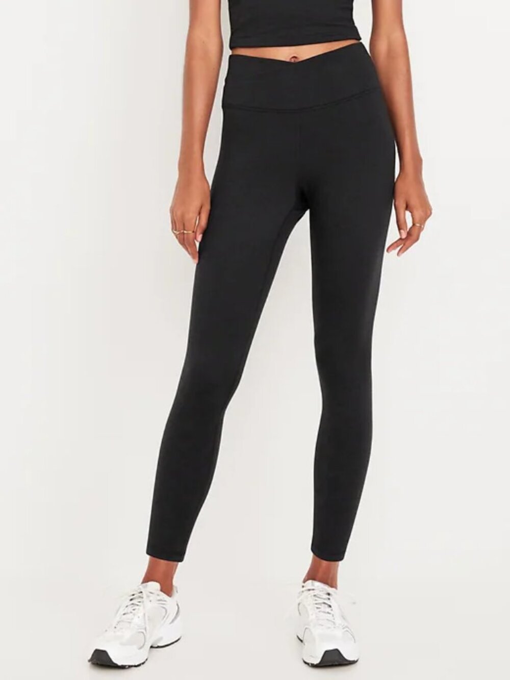 NWT Old Navy Extra High-Waisted CloudComfy 7/8 Leggings (Black) S